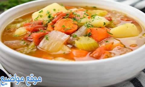 طريقة عمل شوربة الخضار العادية المصرية